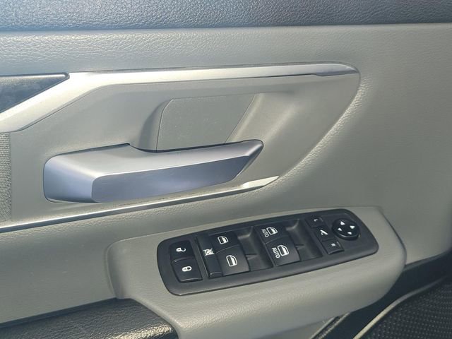 Used 2021 RAM 1500 Big Horn image 6