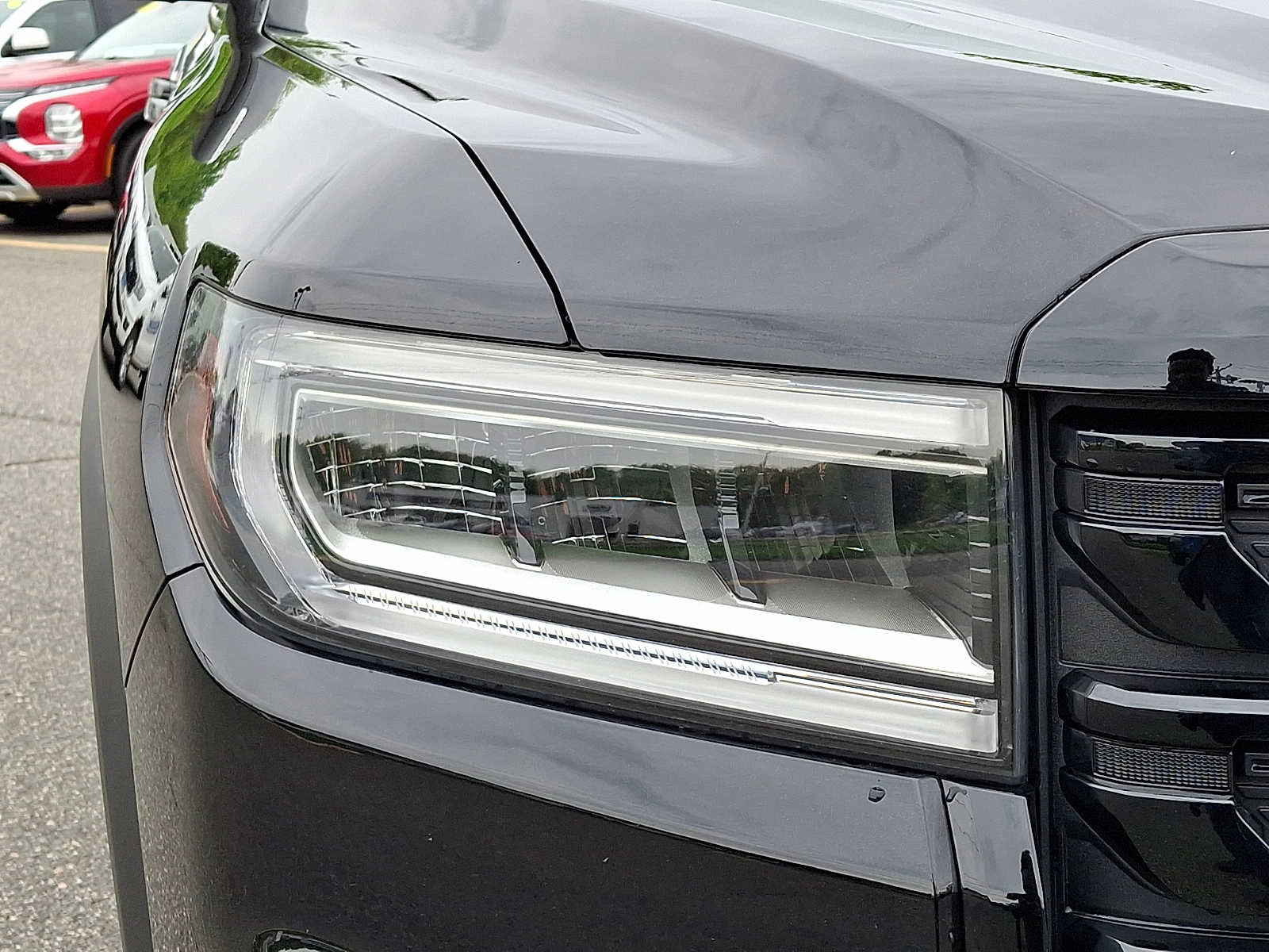 Used 2023 GMC Acadia SLE w/ Driver Convenience Package AWD/4WD image 9