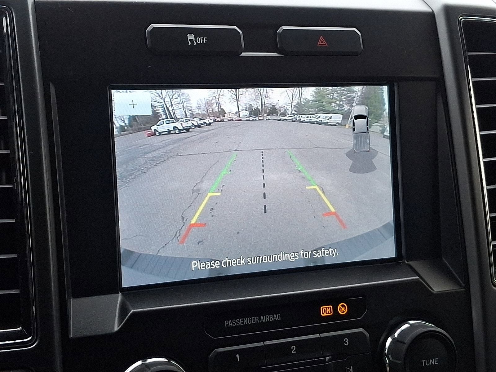 Used 2021 Ford F350 XLT w/ XLT Premium Package image 18