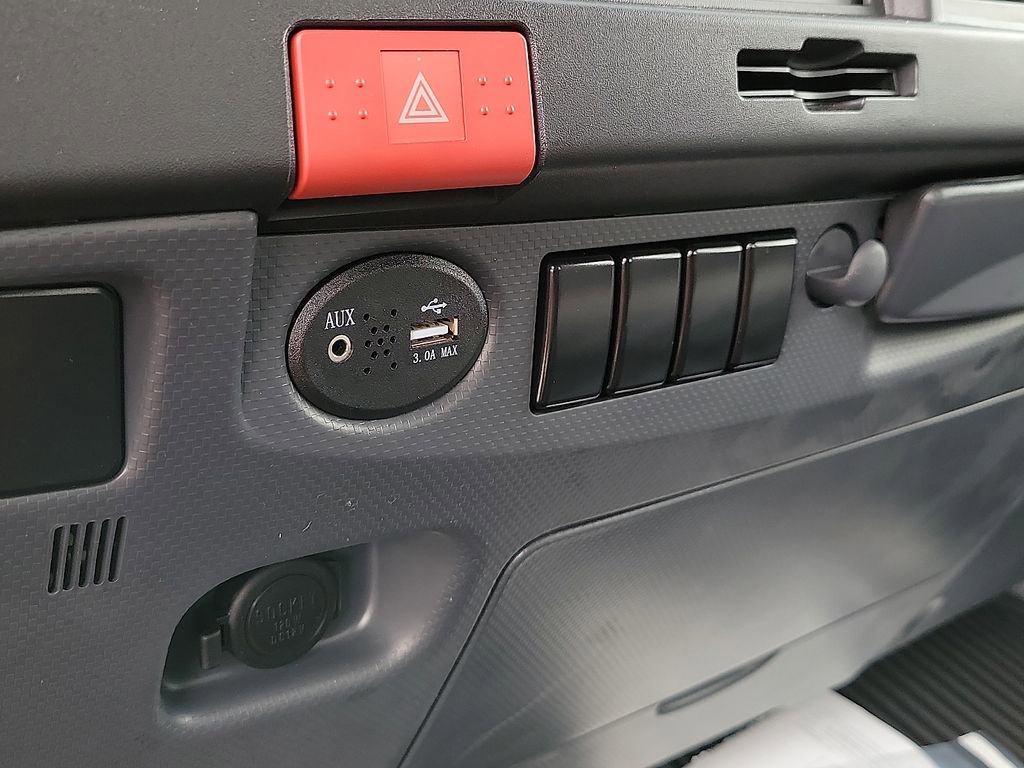 New 2025 Chevrolet Low Cab Forward 5500XG image 13