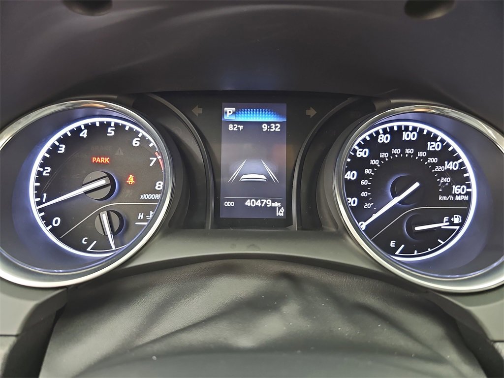 Used 2020 Toyota Camry SE image 22