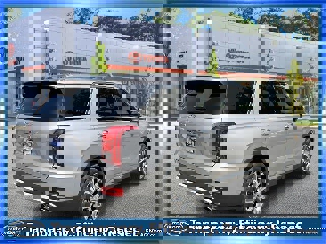 Used 2022 Hyundai Palisade SEL w/ Convenience Package image 4