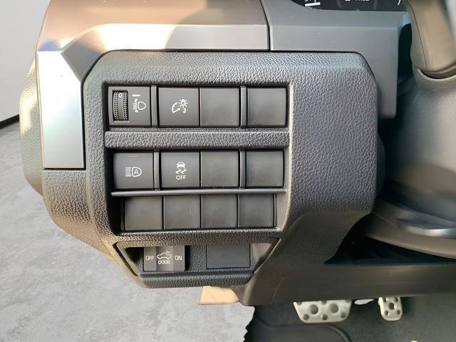 New 2025 Toyota Tacoma TRD Sport AWD/4WD image 42