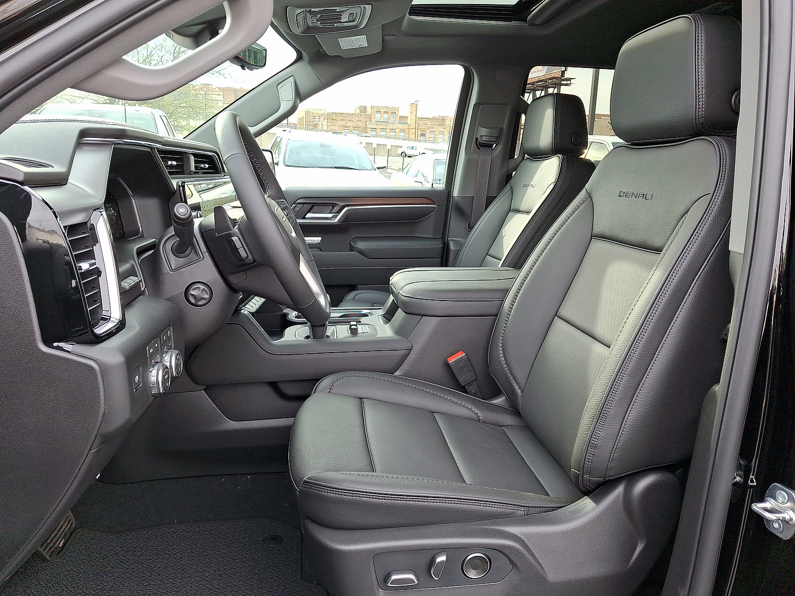 New 2026 GMC Sierra 1500 Denali w/ Technology Package AWD/4WD image 6