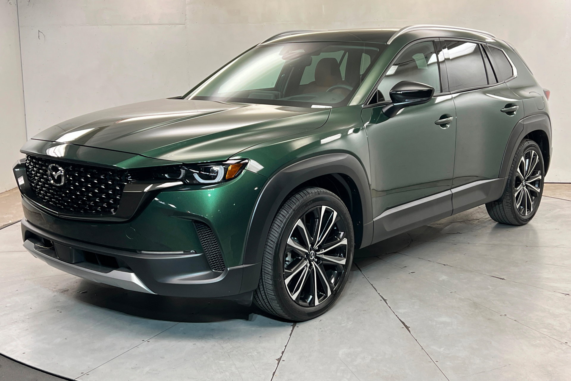 Used 2025 MAZDA CX-50 AWD 2.5 Turbo w/ Premium Pkg image 1