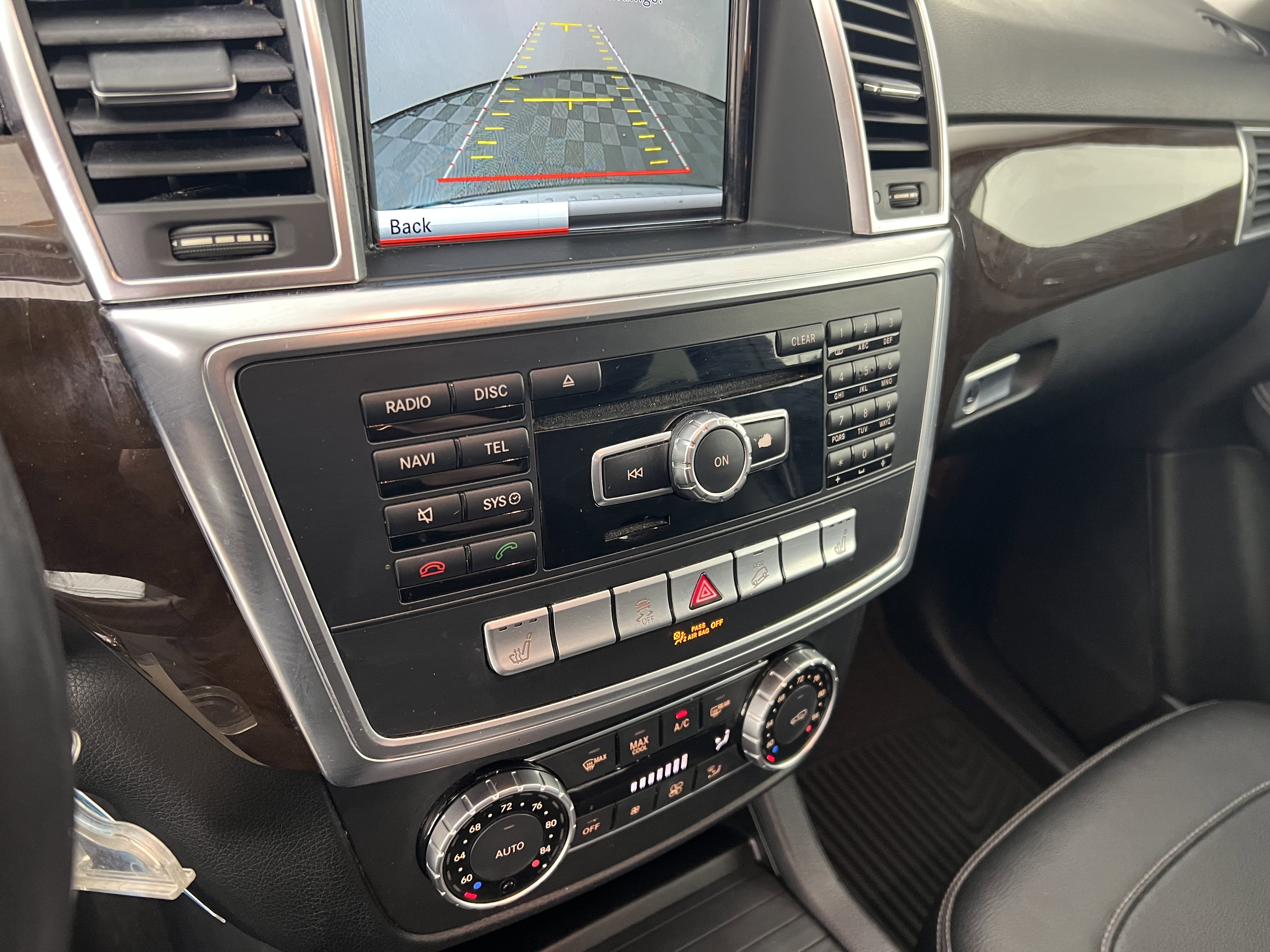 Used 2015 Mercedes-Benz ML 350 4MATIC image 32