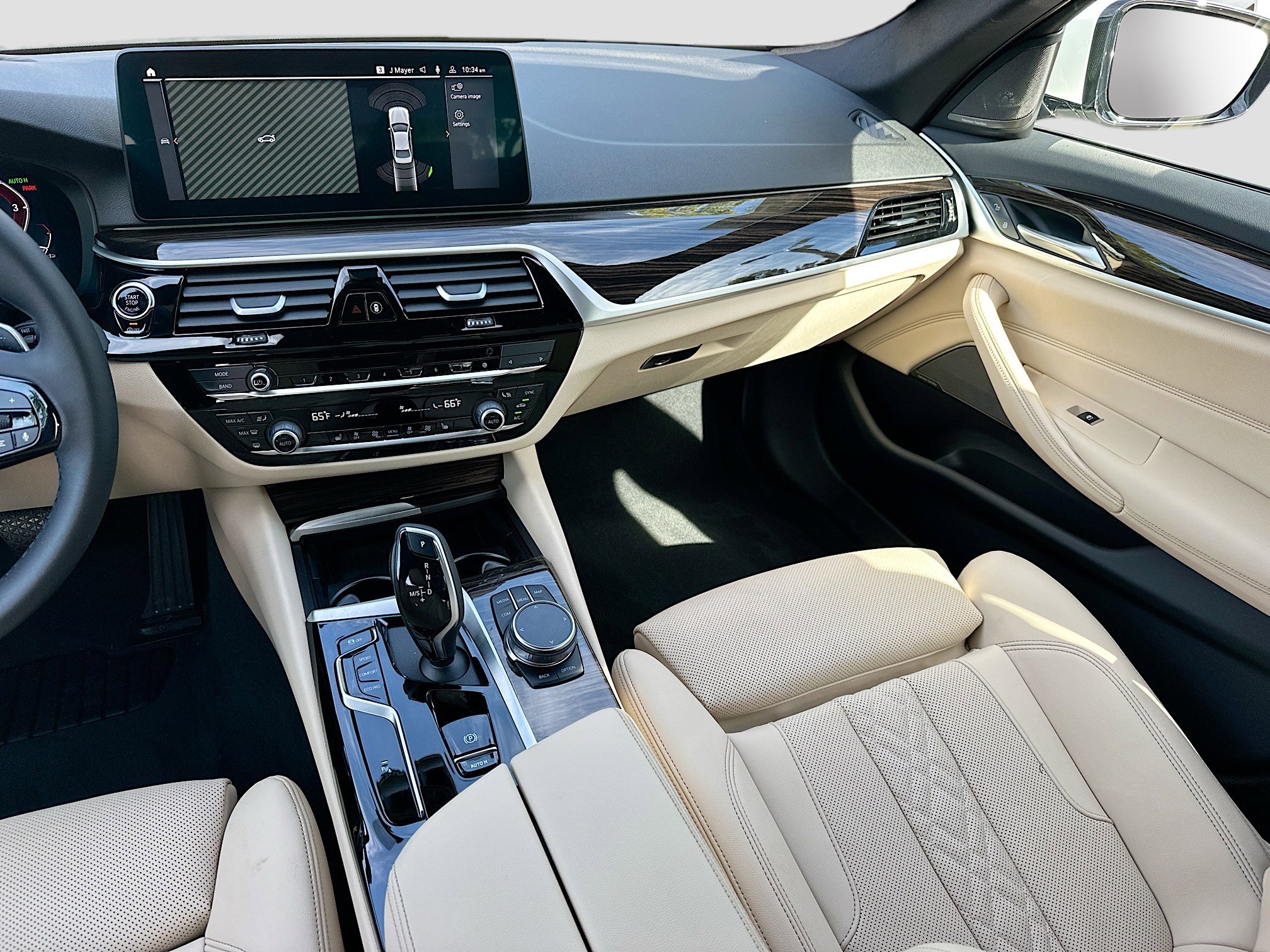 Certified 2023 BMW 530i w/ Premium Package image 24