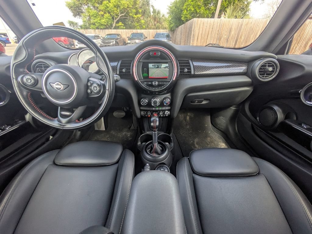 Used 2019 MINI Cooper S w/ Signature Upholstery Package FWD image 15
