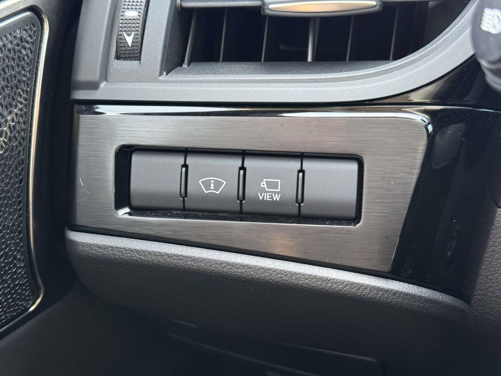 Used 2023 Lexus ES 350 Ultra Luxury w/ Accessory Package (Z2) FWD image 23