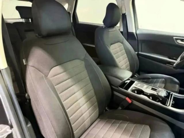 Used 2019 Ford Edge SEL FWD image 19