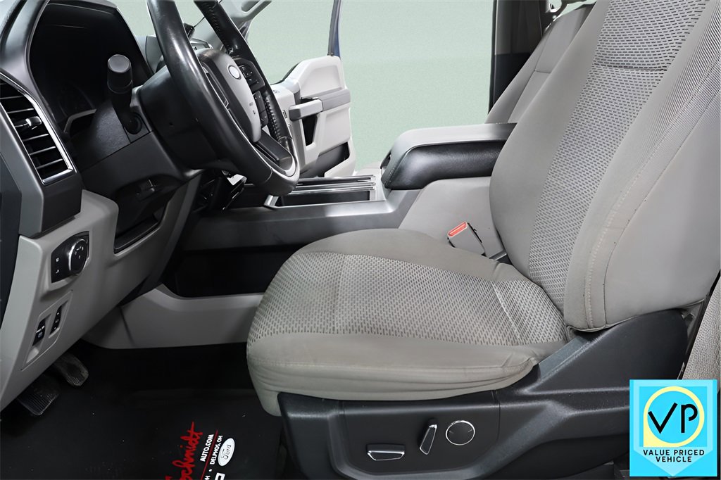 Used 2017 Ford F150 XLT w/ Equipment Group 302A Luxury image 22