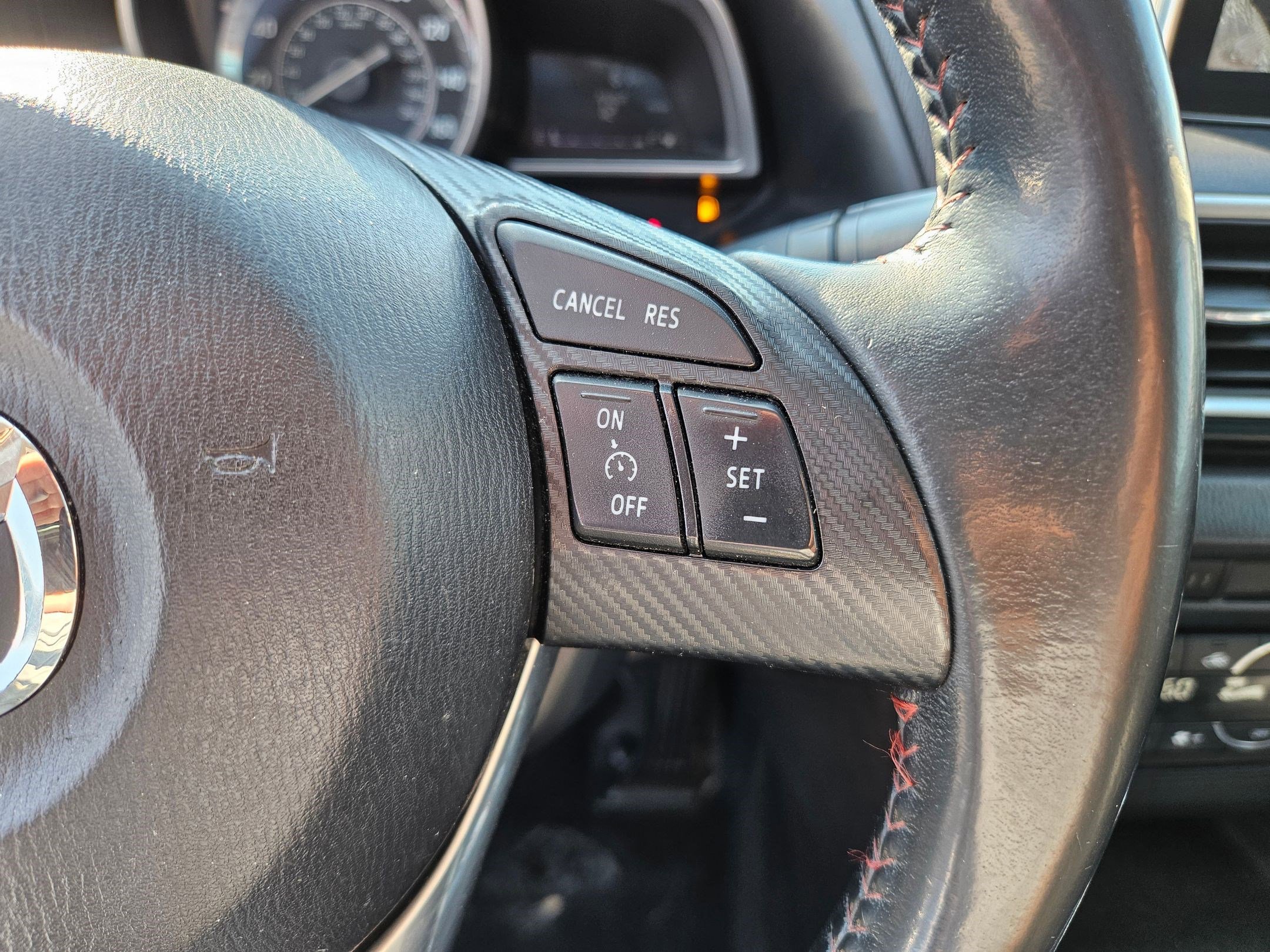 Used 2014 MAZDA MAZDA3 i Grand Touring FWD image 19