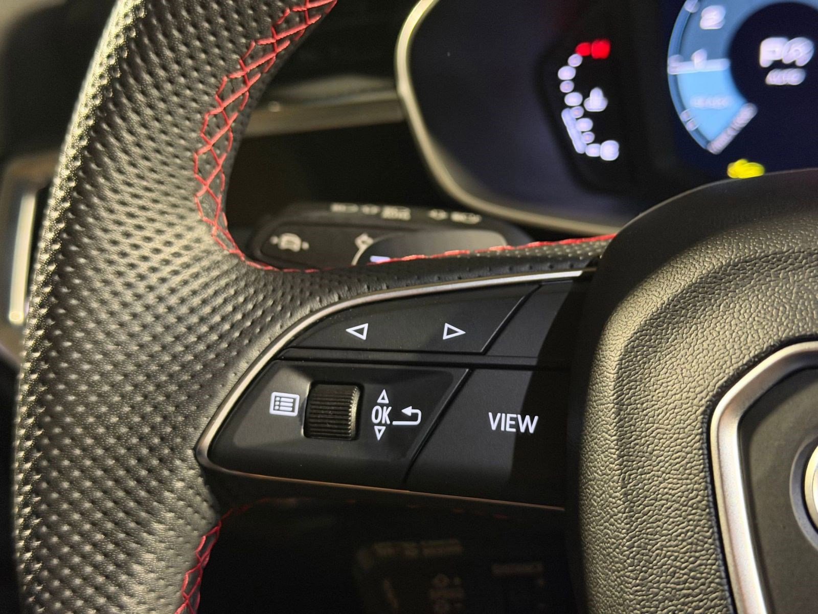 Certified 2025 Audi Q3 2.0T Premium Plus w/ Premium Plus Package image 15