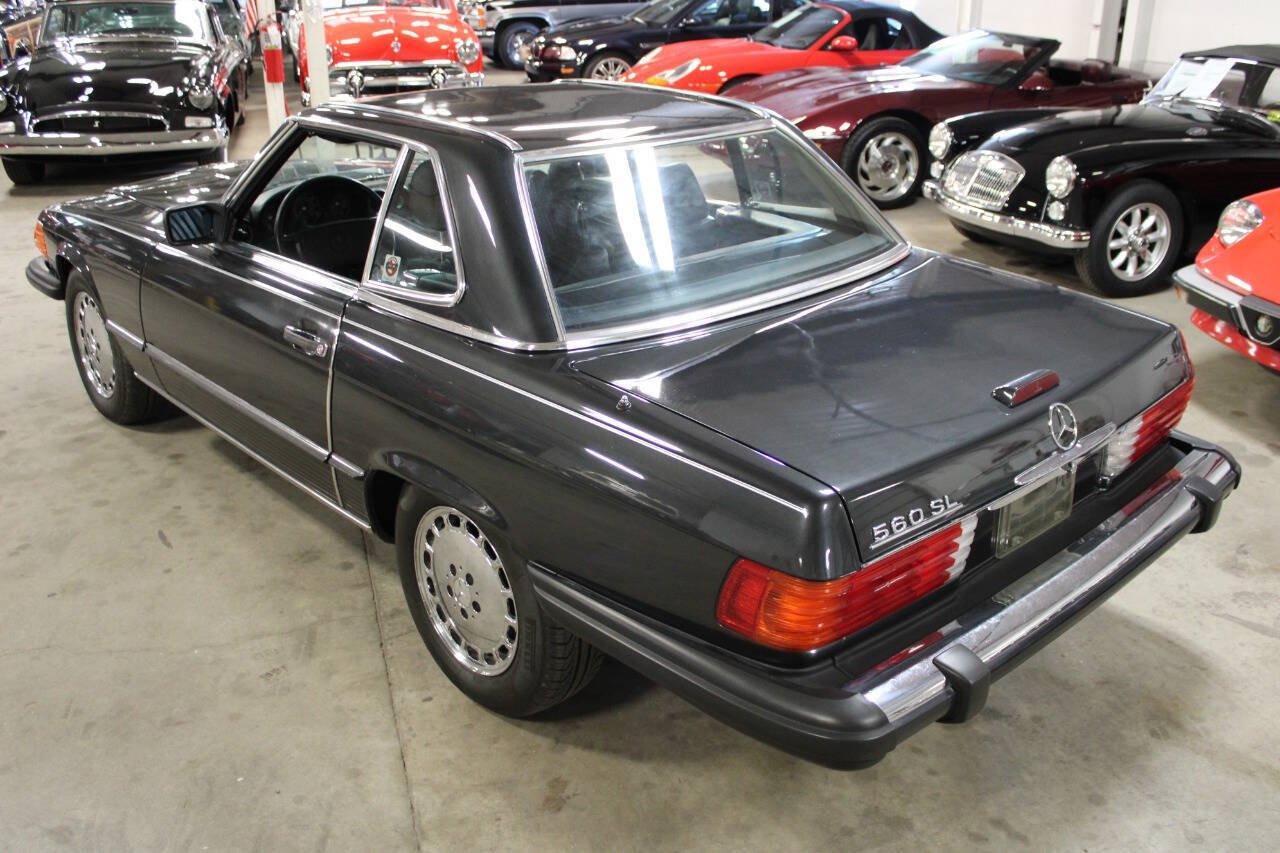 Used 1988 Mercedes-Benz 560 SL image 11