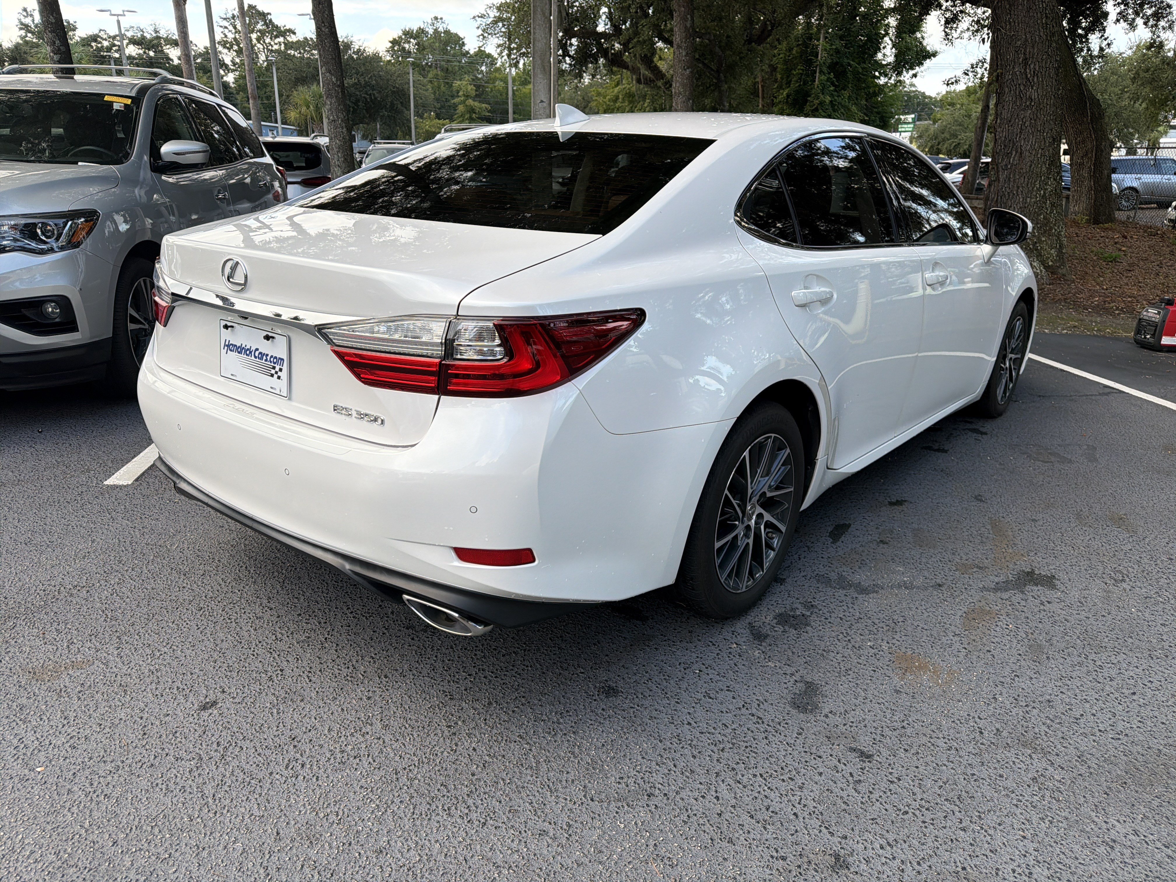 Used 2017 Lexus ES 350 FWD image 12