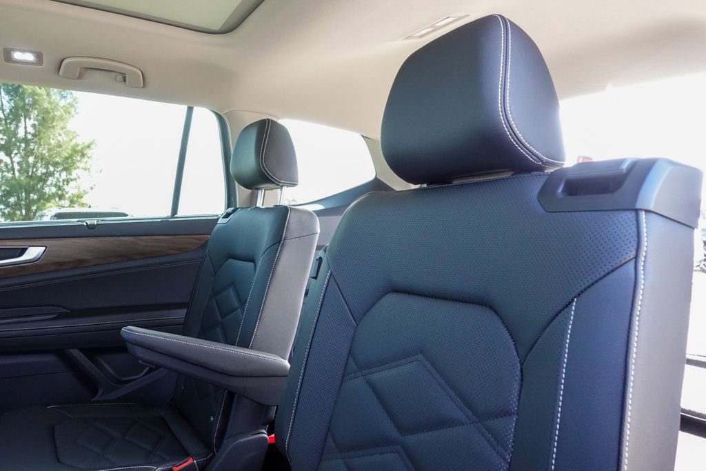 New 2026 Volkswagen Atlas SE image 27