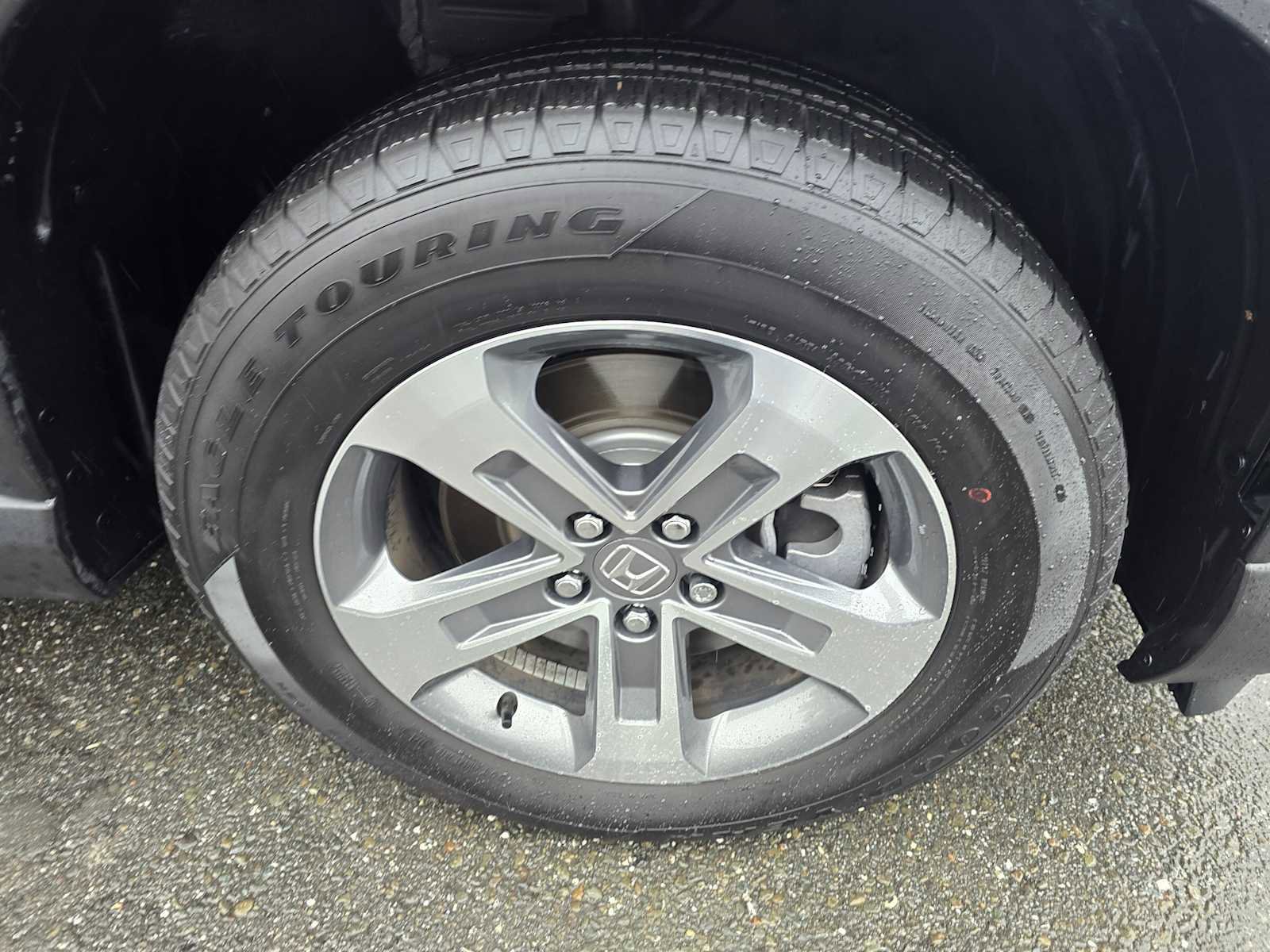 Used 2025 Honda Pilot EX-L image 9