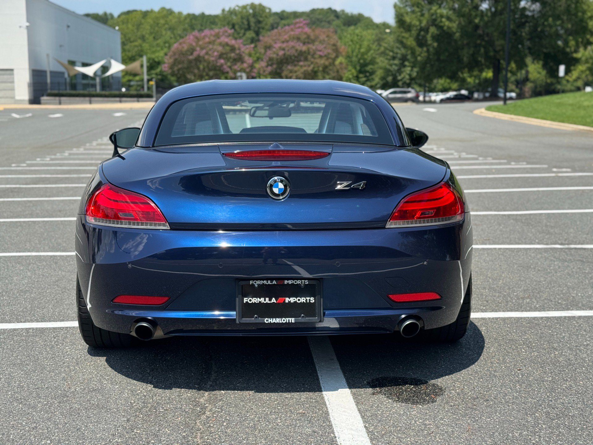 Used 2011 BMW Z4 sDrive35i RWD image 10