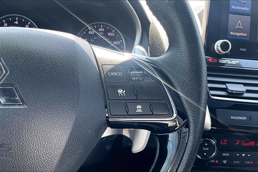 Used 2022 Mitsubishi Eclipse Cross SEL FWD image 19