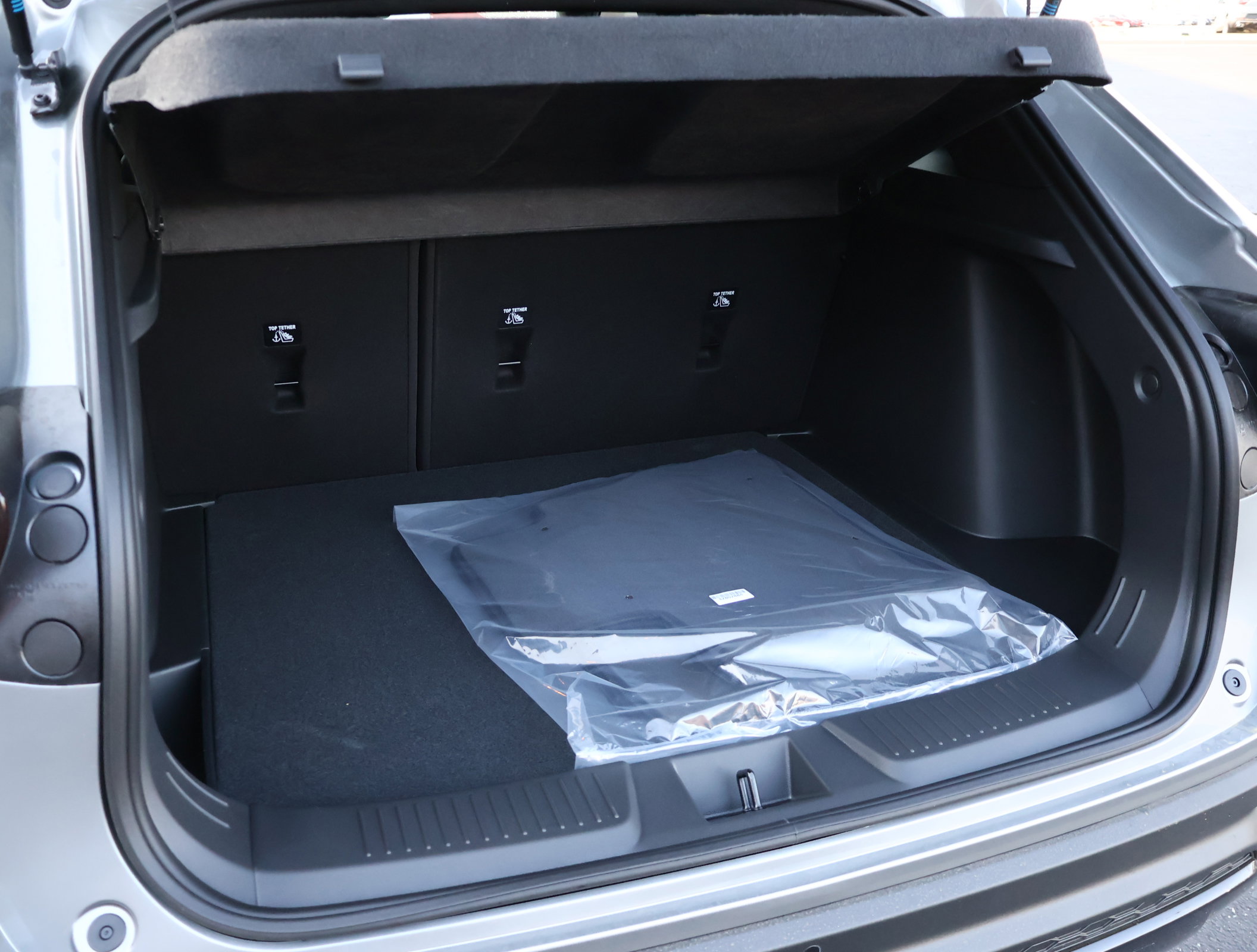 New 2026 Chevrolet Trax RS w/ Sunroof Package FWD image 19