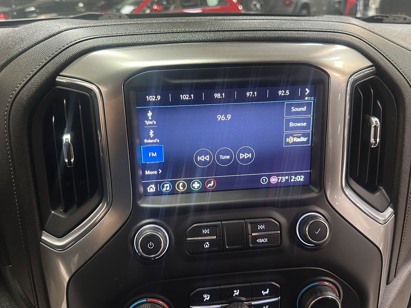 Used 2020 Chevrolet Silverado 1500 LT w/ All-Star Edition AWD/4WD image 22