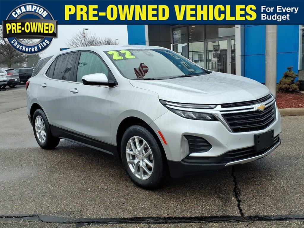 Used 2022 Chevrolet Equinox LT w/ Driver Convenience Package AWD/4WD image 1