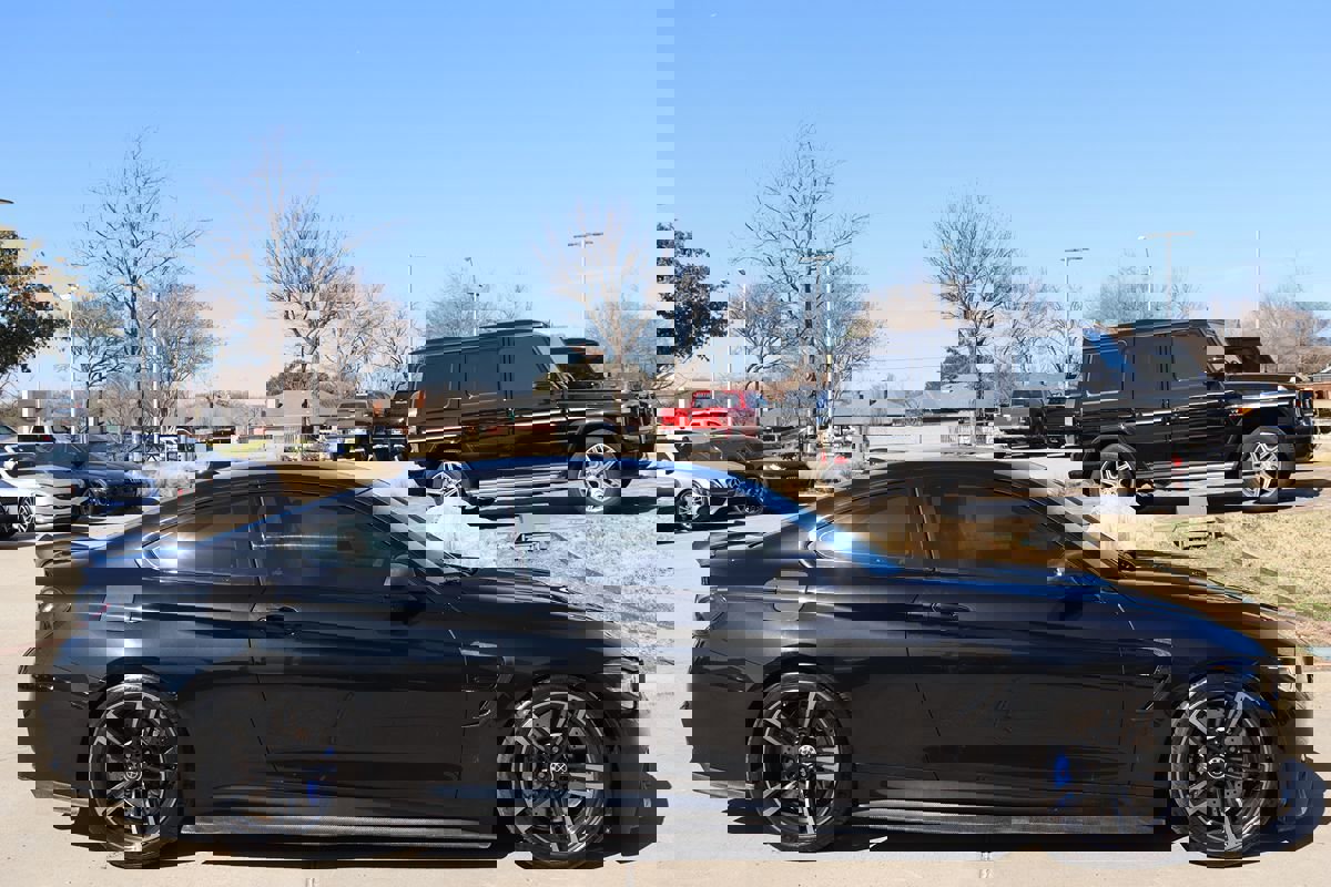 Used 2018 BMW M4 Coupe image 8