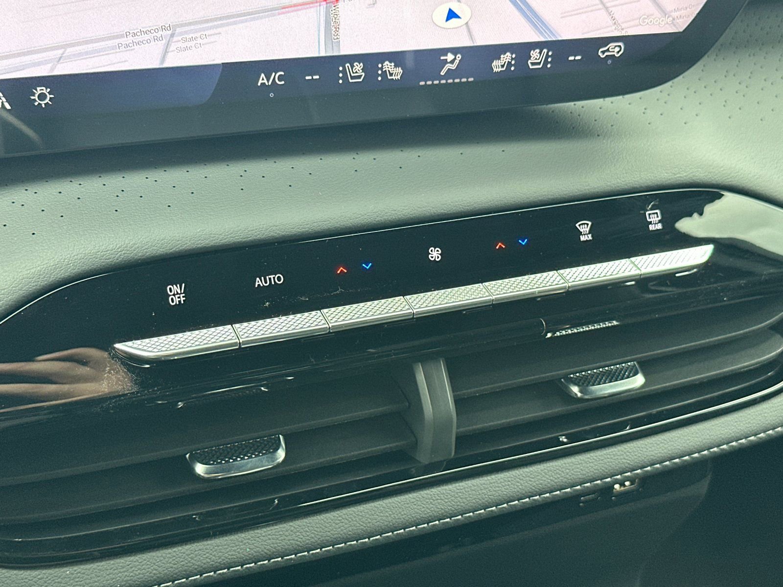 New 2026 Buick Enclave Avenir w/ Super Cruise Package FWD image 22