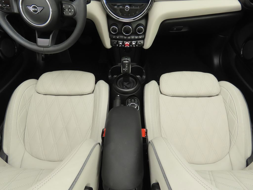Certified 2024 MINI Cooper Convertible w/ Signature Upholstery Package image 16