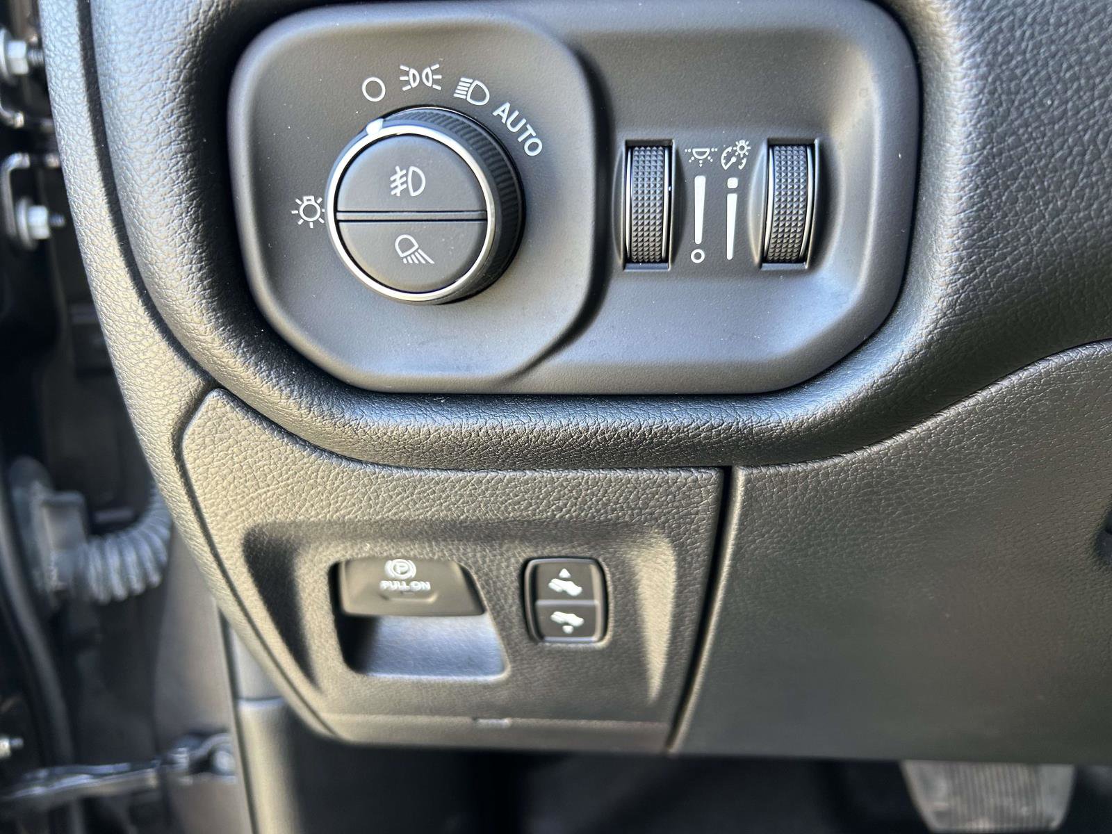 Used 2022 RAM 1500 Laramie image 20