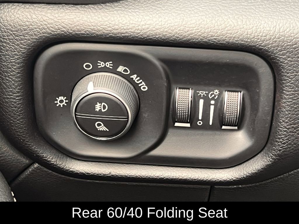 Used 2024 RAM 3500 Laramie w/ Towing Technology Group image 27