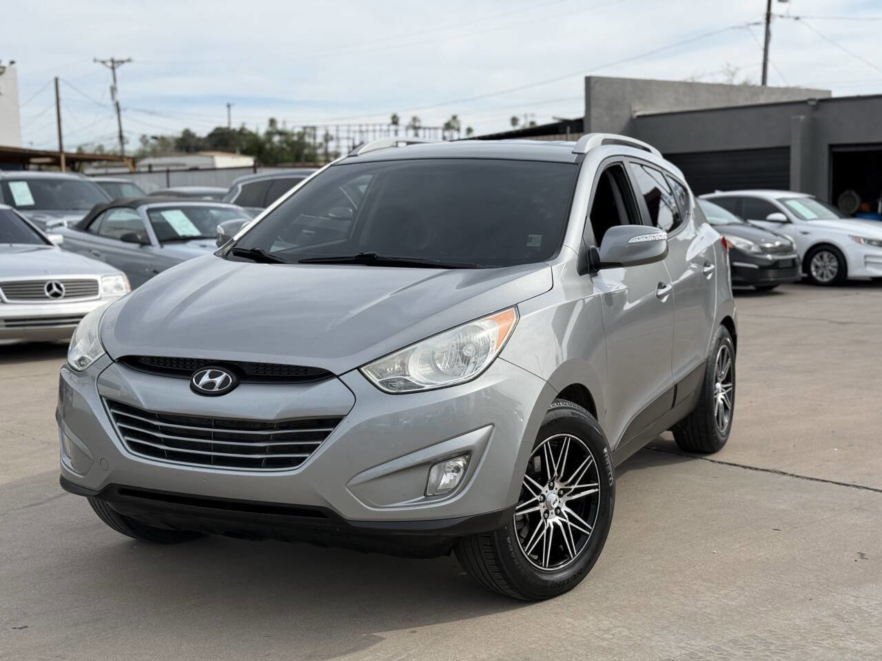 Used 2013 Hyundai Tucson GLS image 3