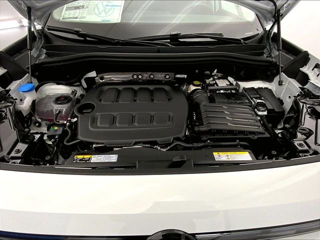 New 2026 Volkswagen Tiguan SE image 11