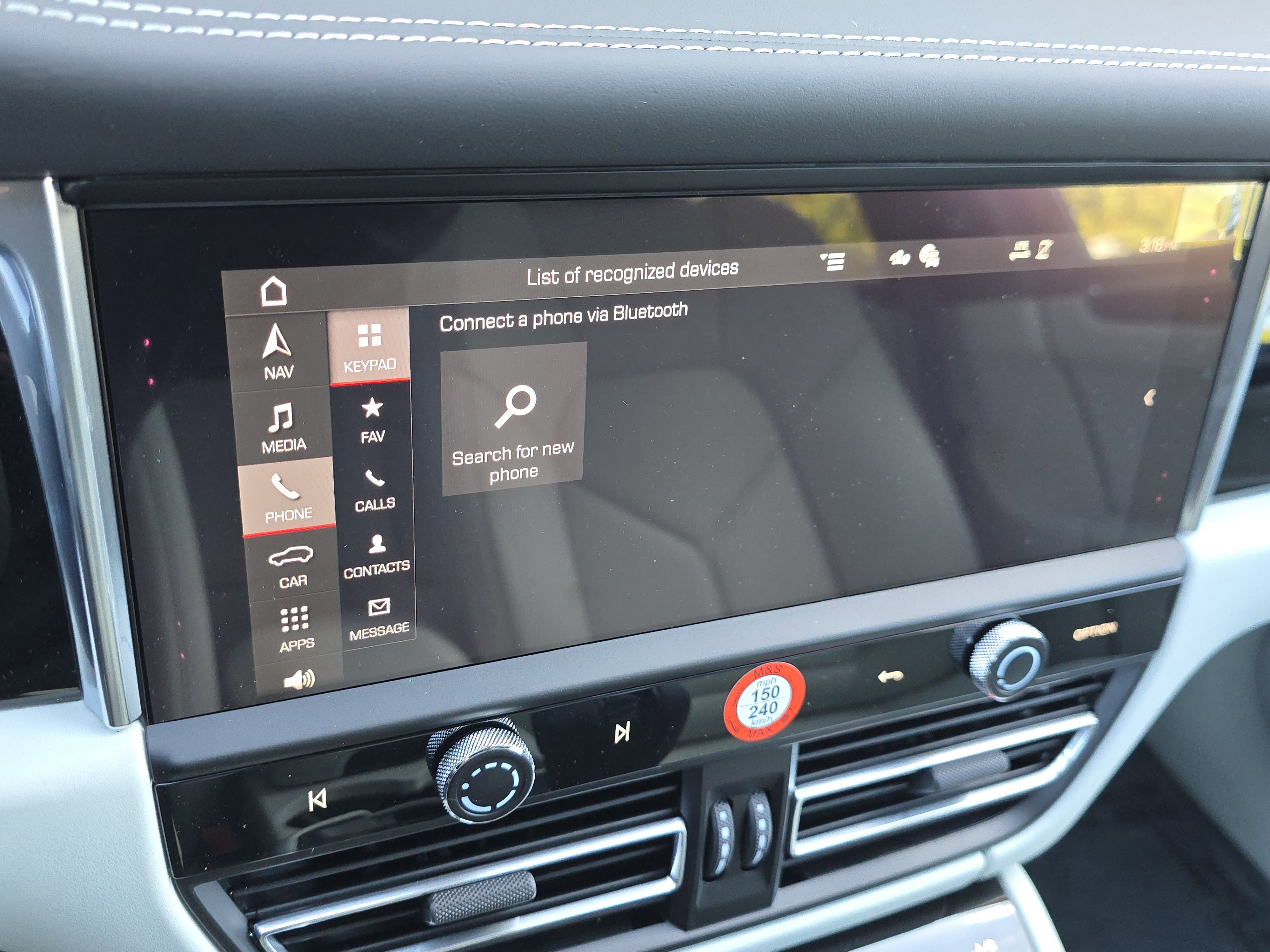 New 2026 Porsche Macan image 23