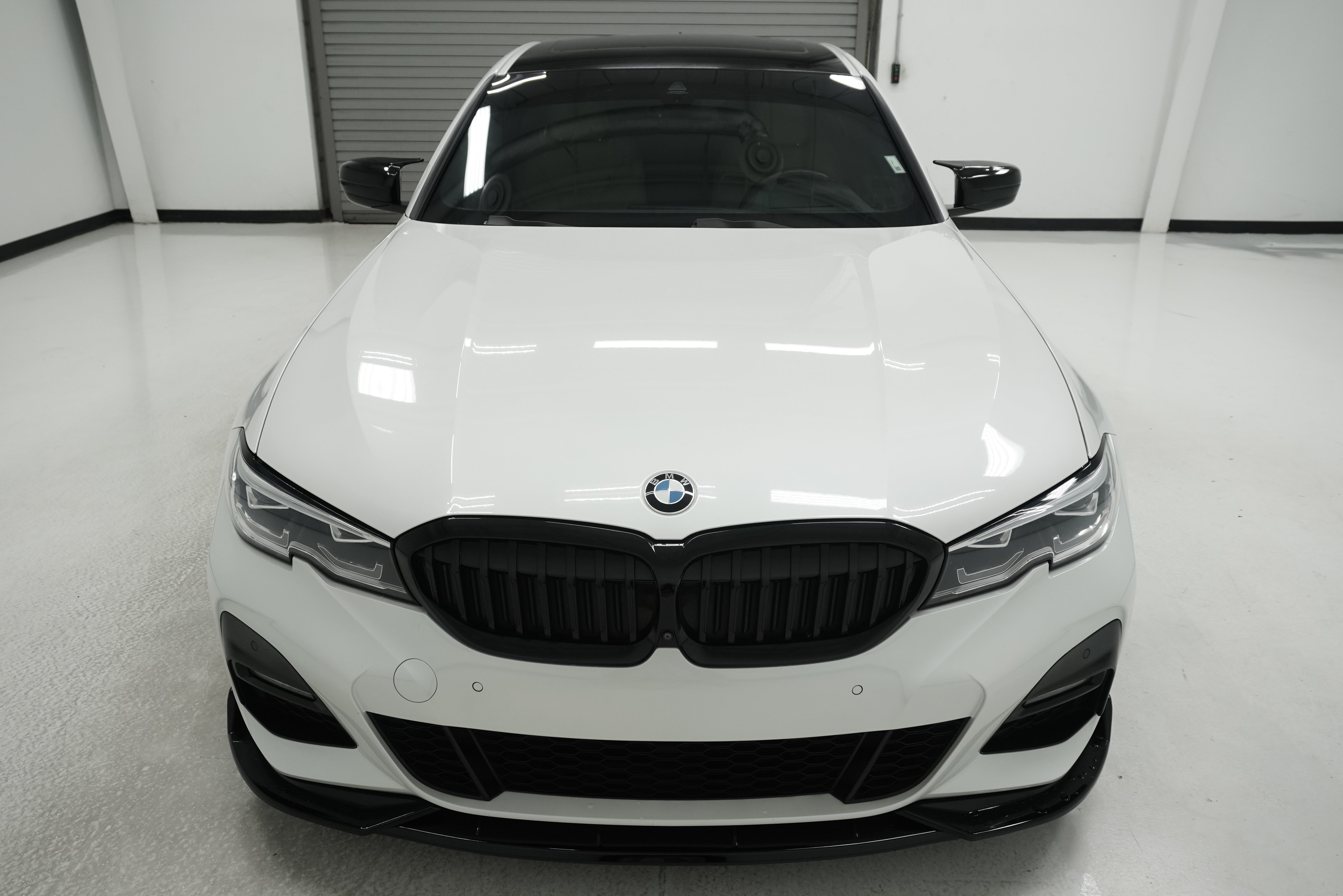 Used 2021 BMW 330i Sedan w/ M Sport Package RWD image 2