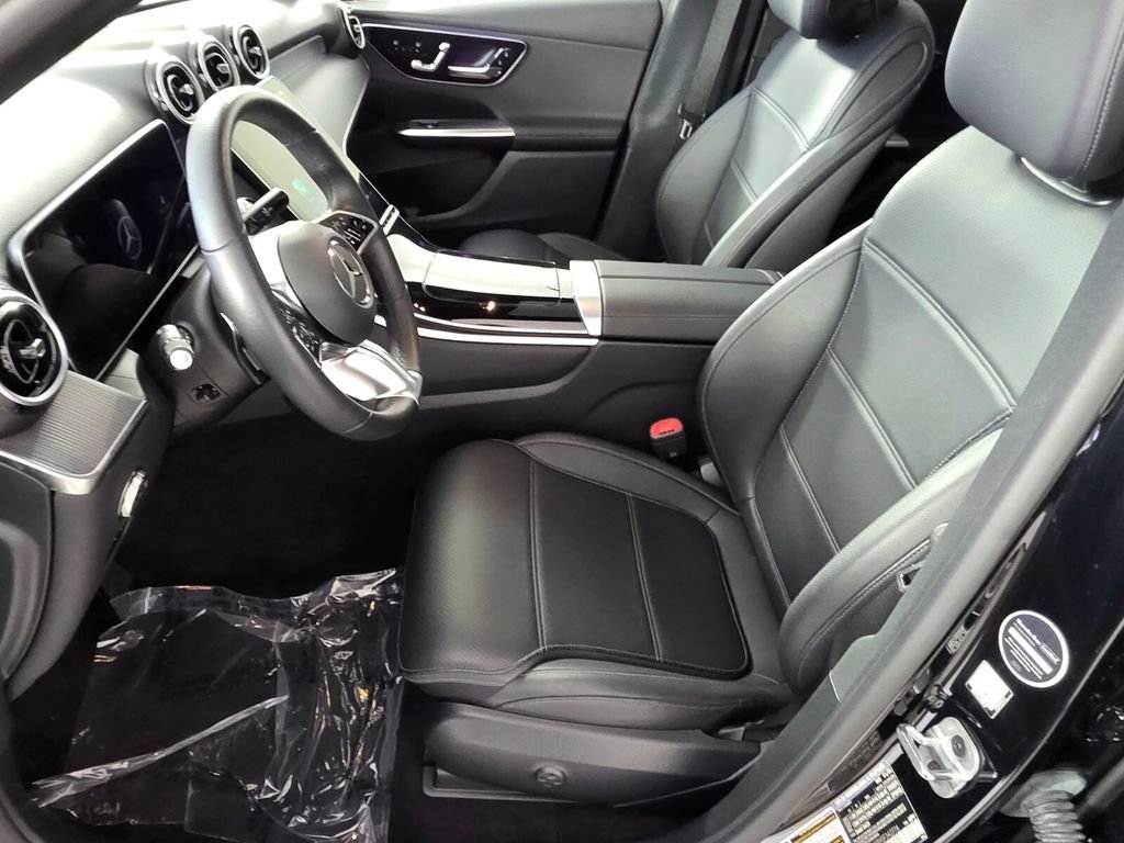 Certified 2025 Mercedes-Benz GLC 300 image 10