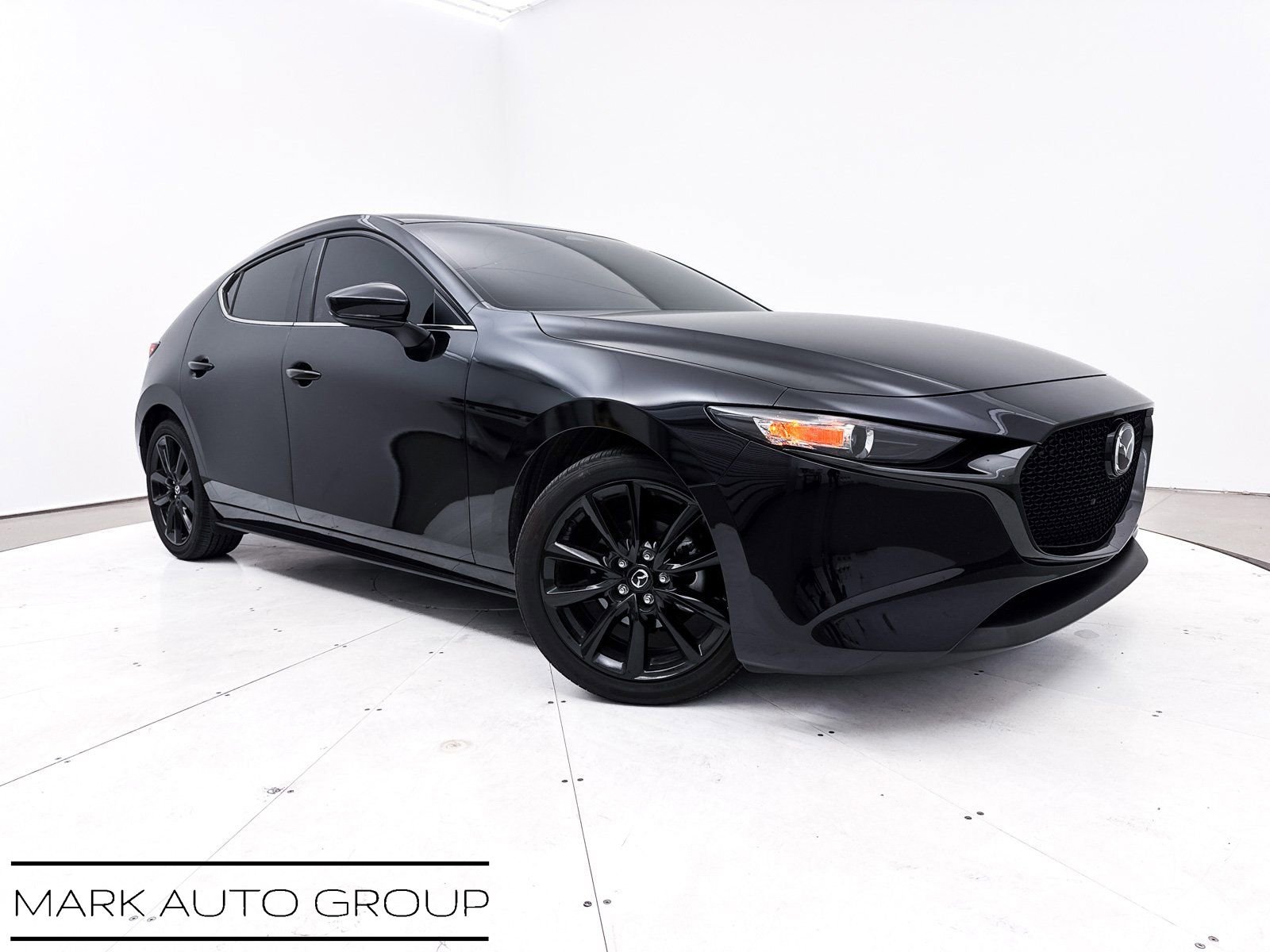 Certified 2025 MAZDA MAZDA3 s Sport image 1