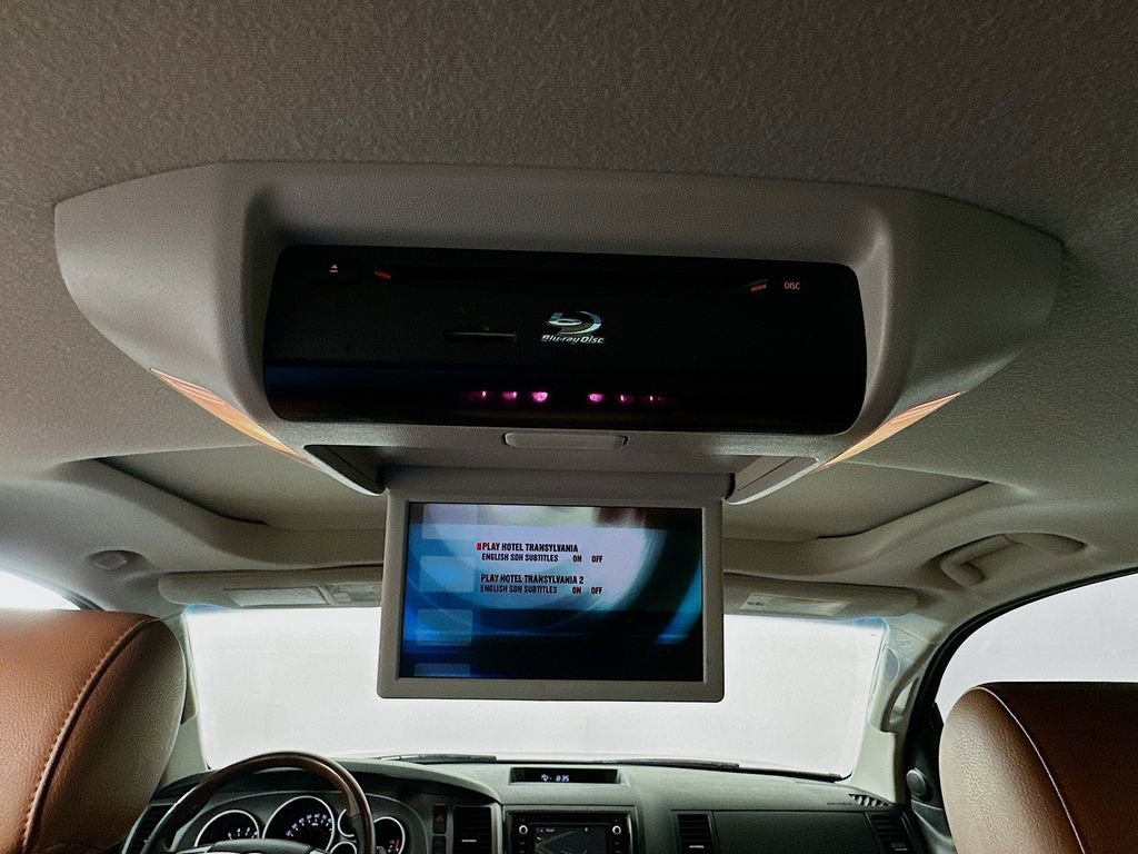 Used 2016 Toyota Sequoia Platinum image 35