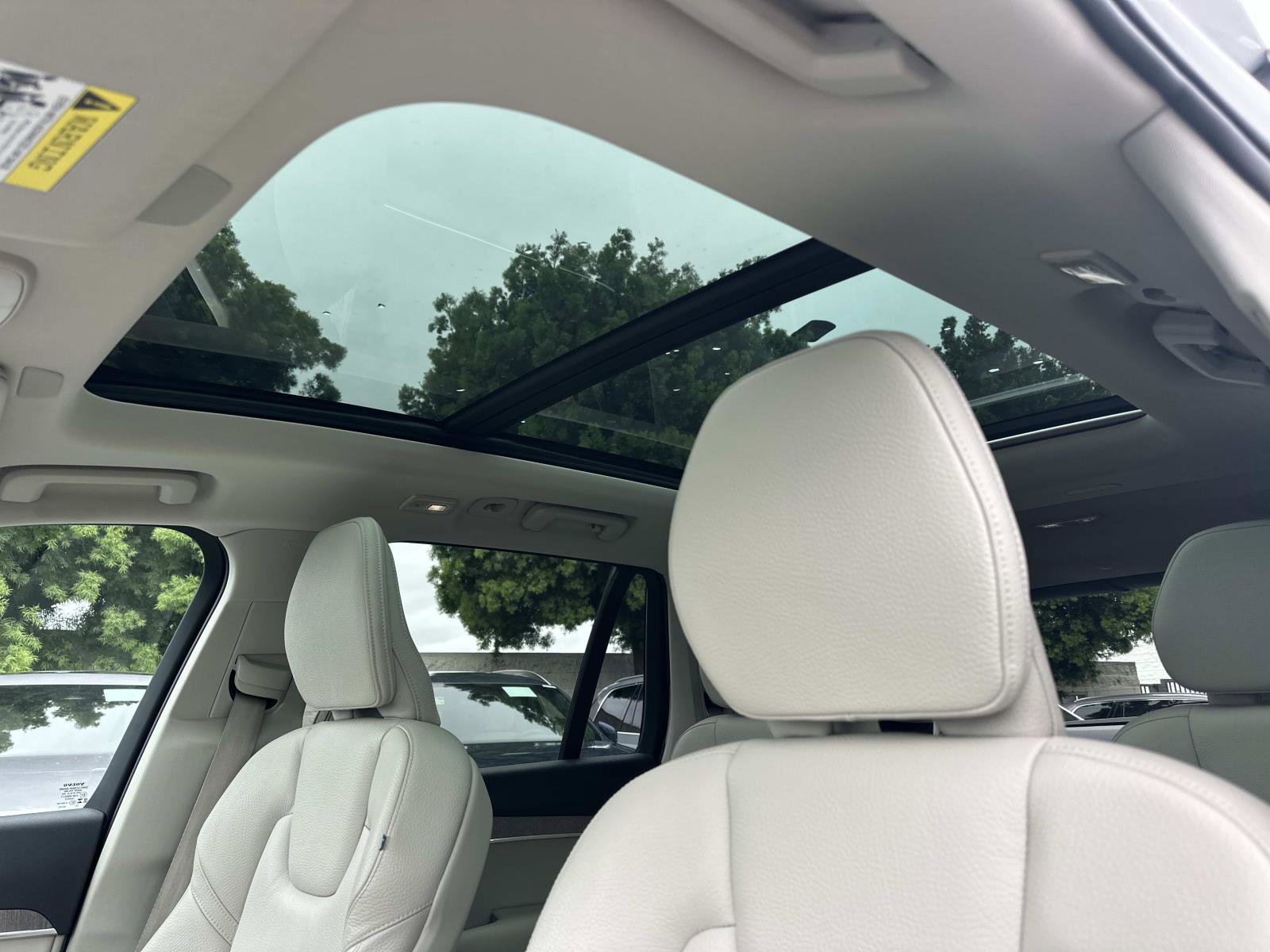 Certified 2023 Volvo XC90 B6 Plus w/ Protection Package Premier image 35