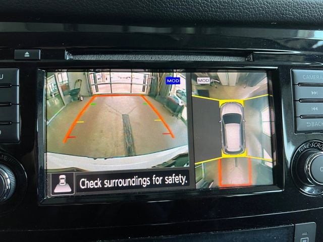 Used 2018 Nissan Rogue SV w/ Premium Package image 23