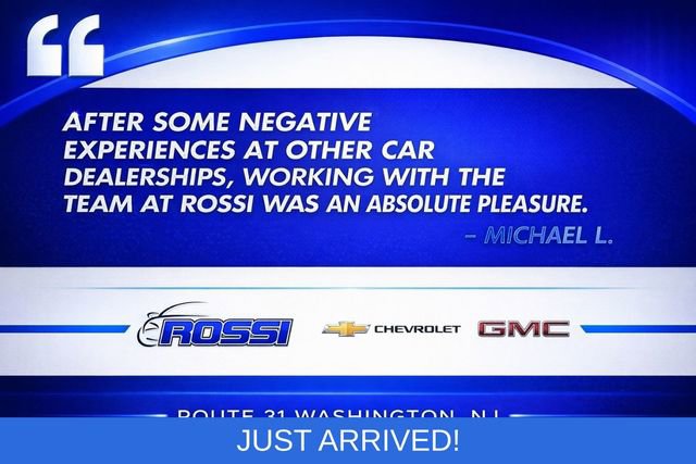 Used 2023 Chevrolet Equinox LT AWD/4WD image 10