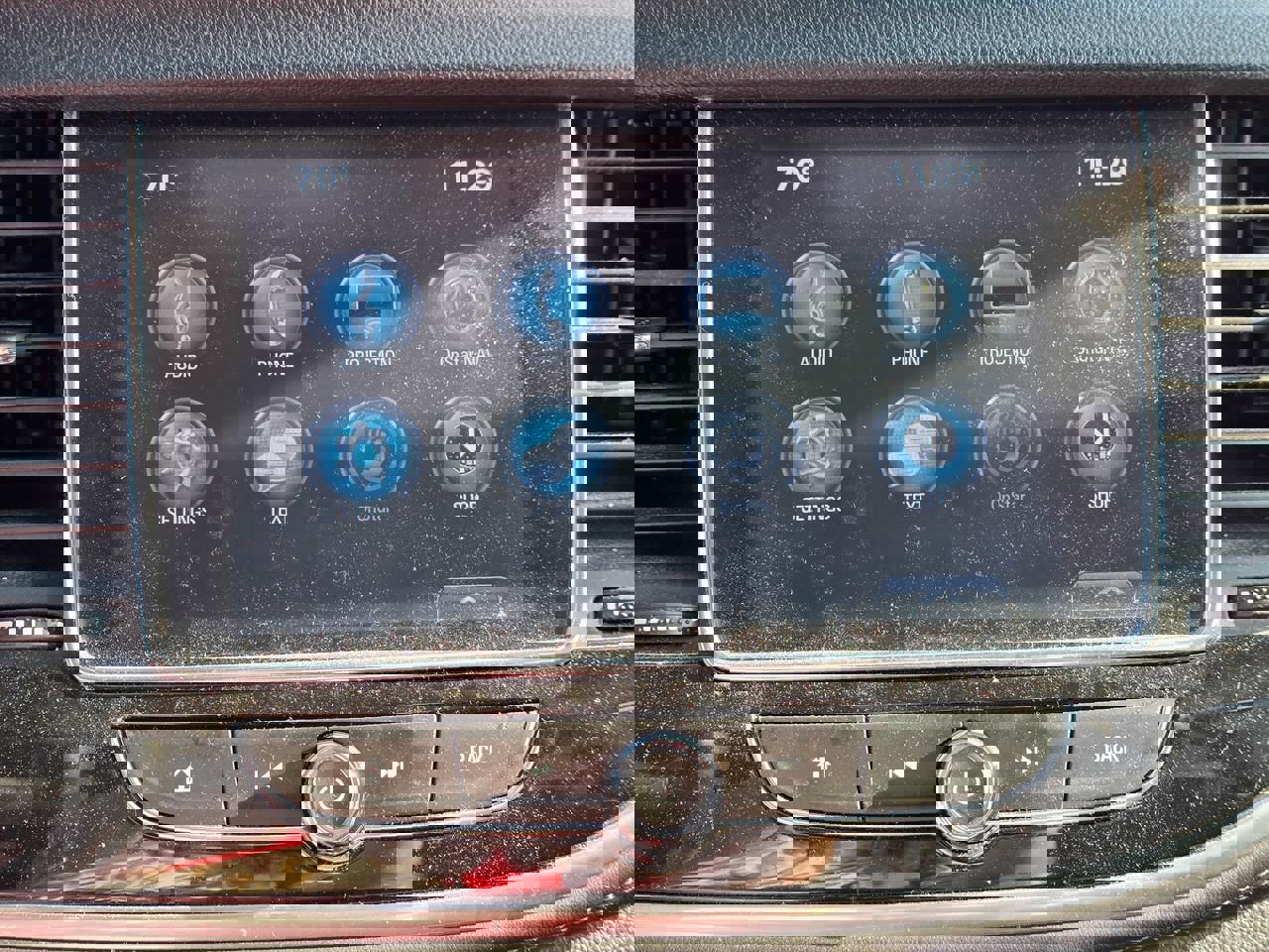 Used 2021 Buick Encore Preferred w/ Safety Package AWD/4WD image 14