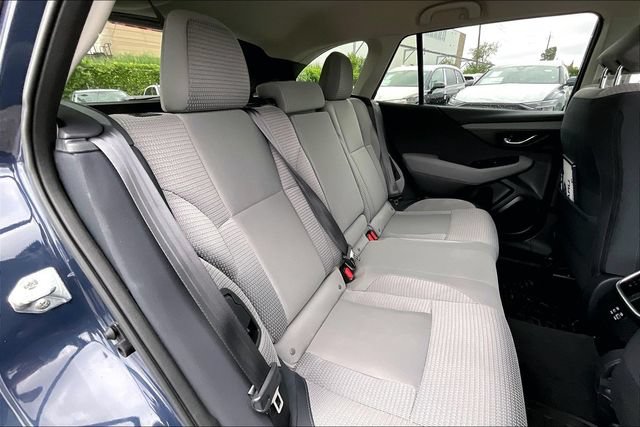 Used 2024 Subaru Outback Premium AWD/4WD image 27