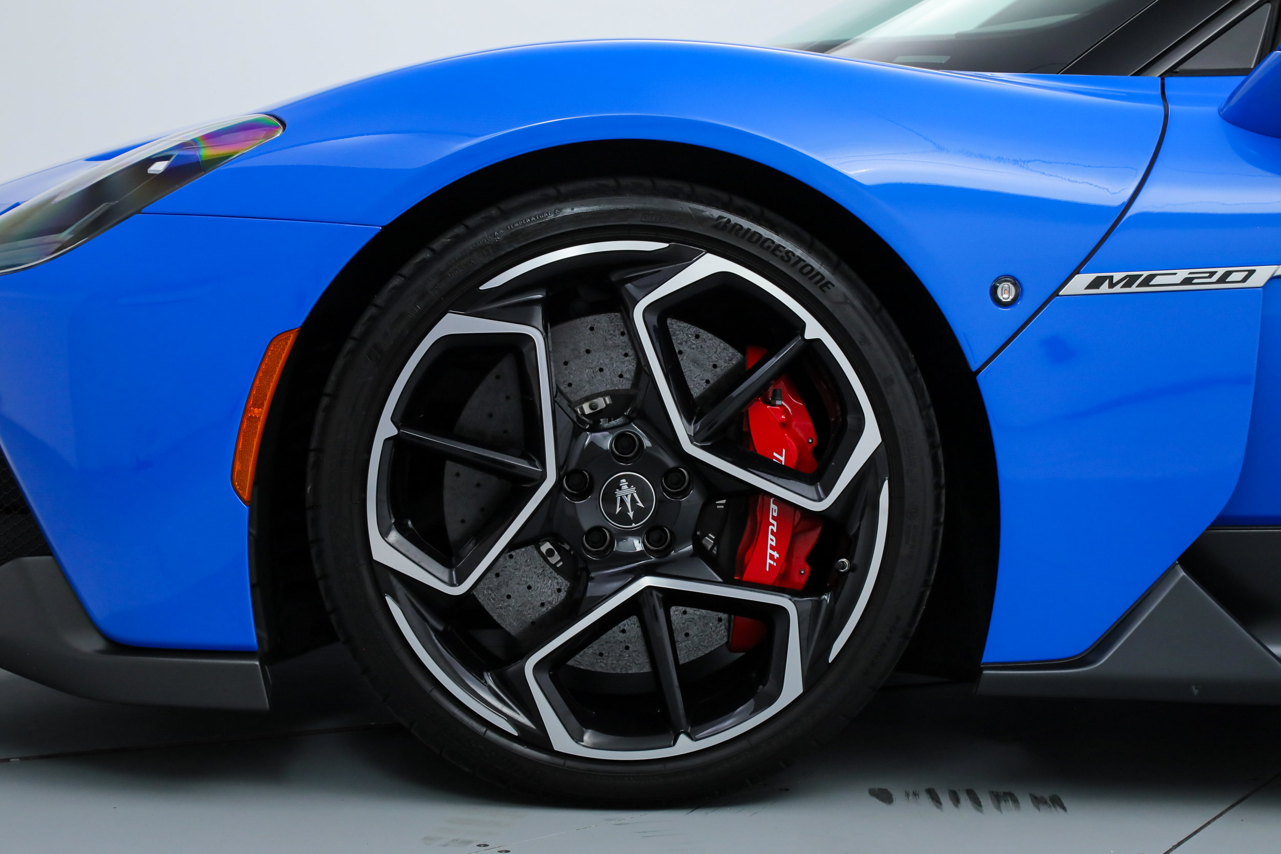 Certified 2022 Maserati MC20 Coupe RWD image 44