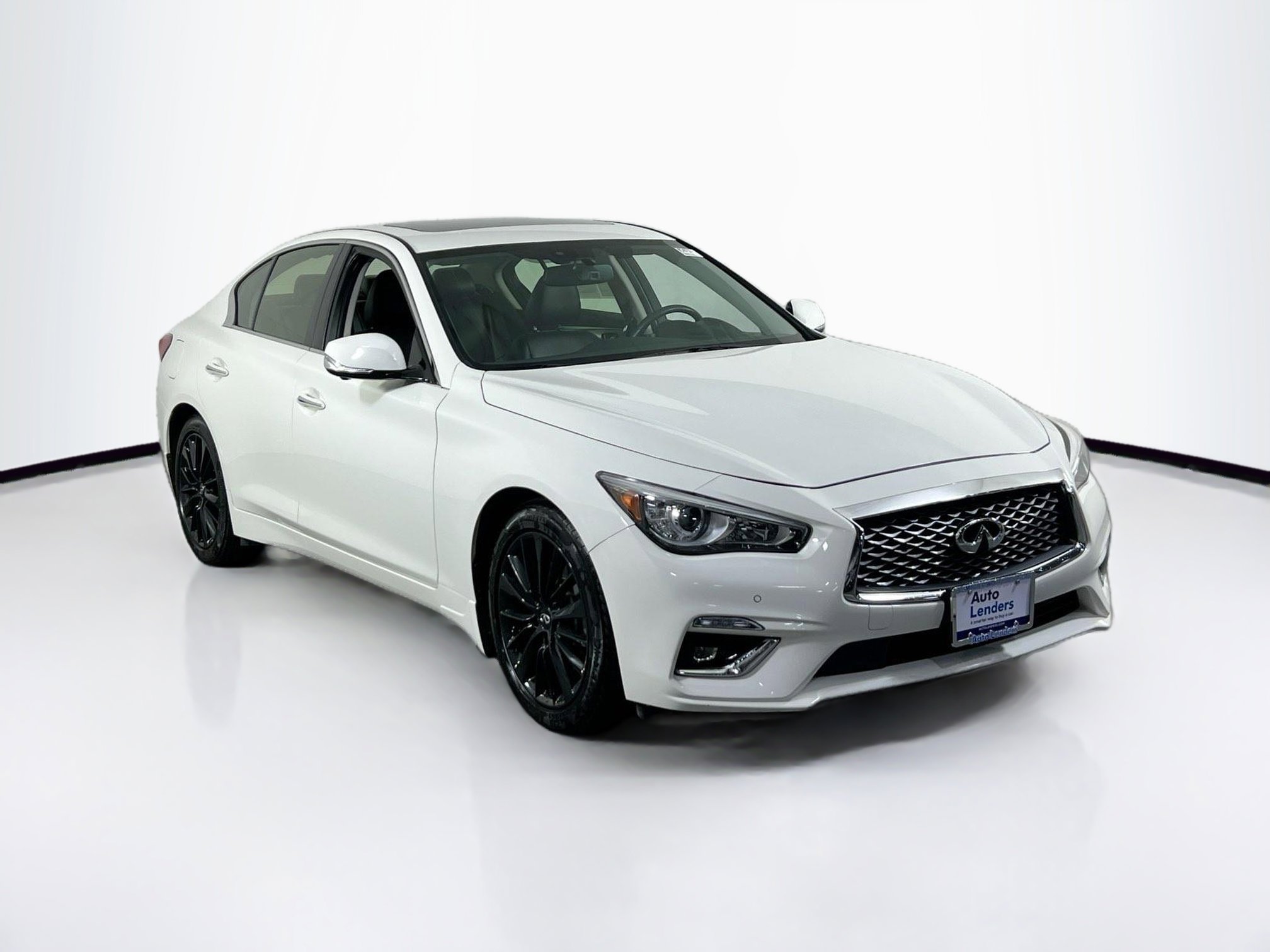 Used 2022 INFINITI Q50 Luxe w/ Cargo Package image 3