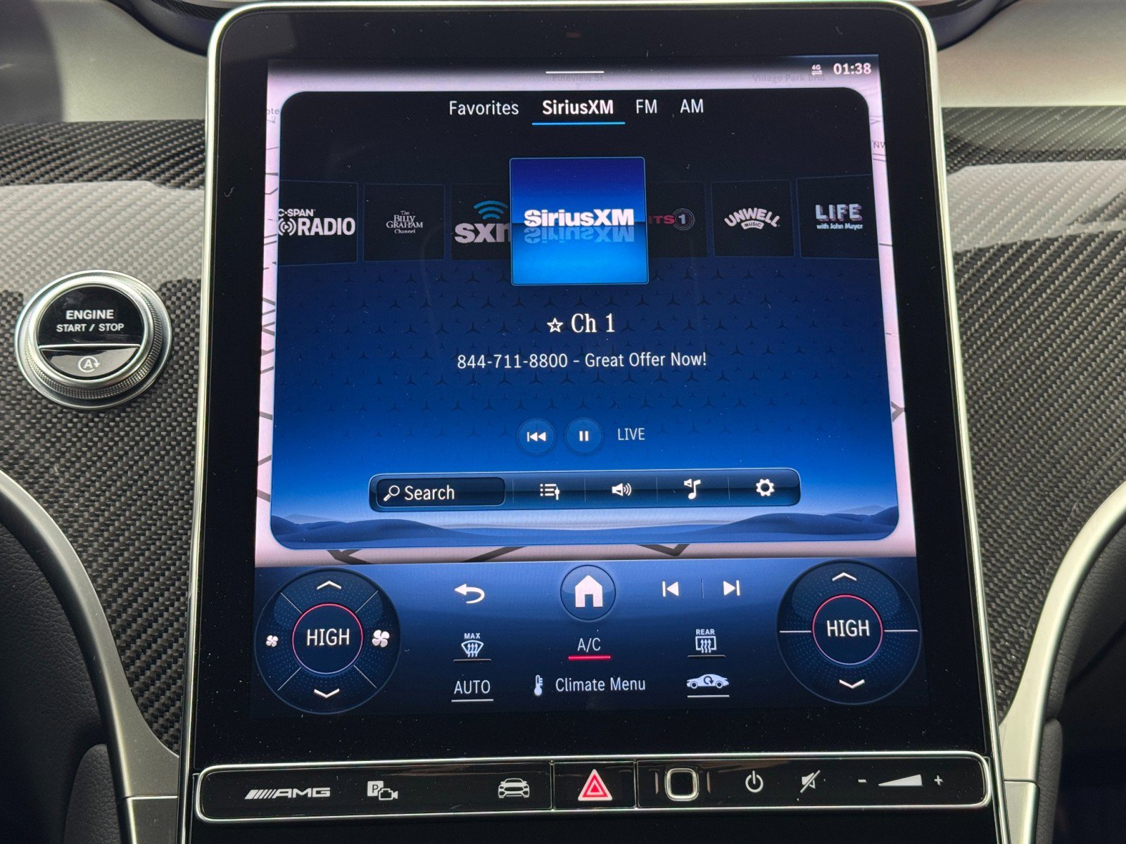 Used 2024 Mercedes-Benz GLC 43 AMG 4MATIC image 29