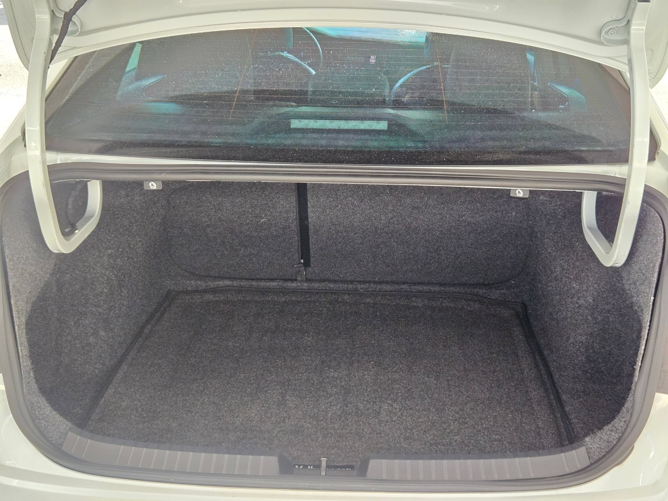 Used 2019 Volkswagen Jetta SEL Premium FWD image 26