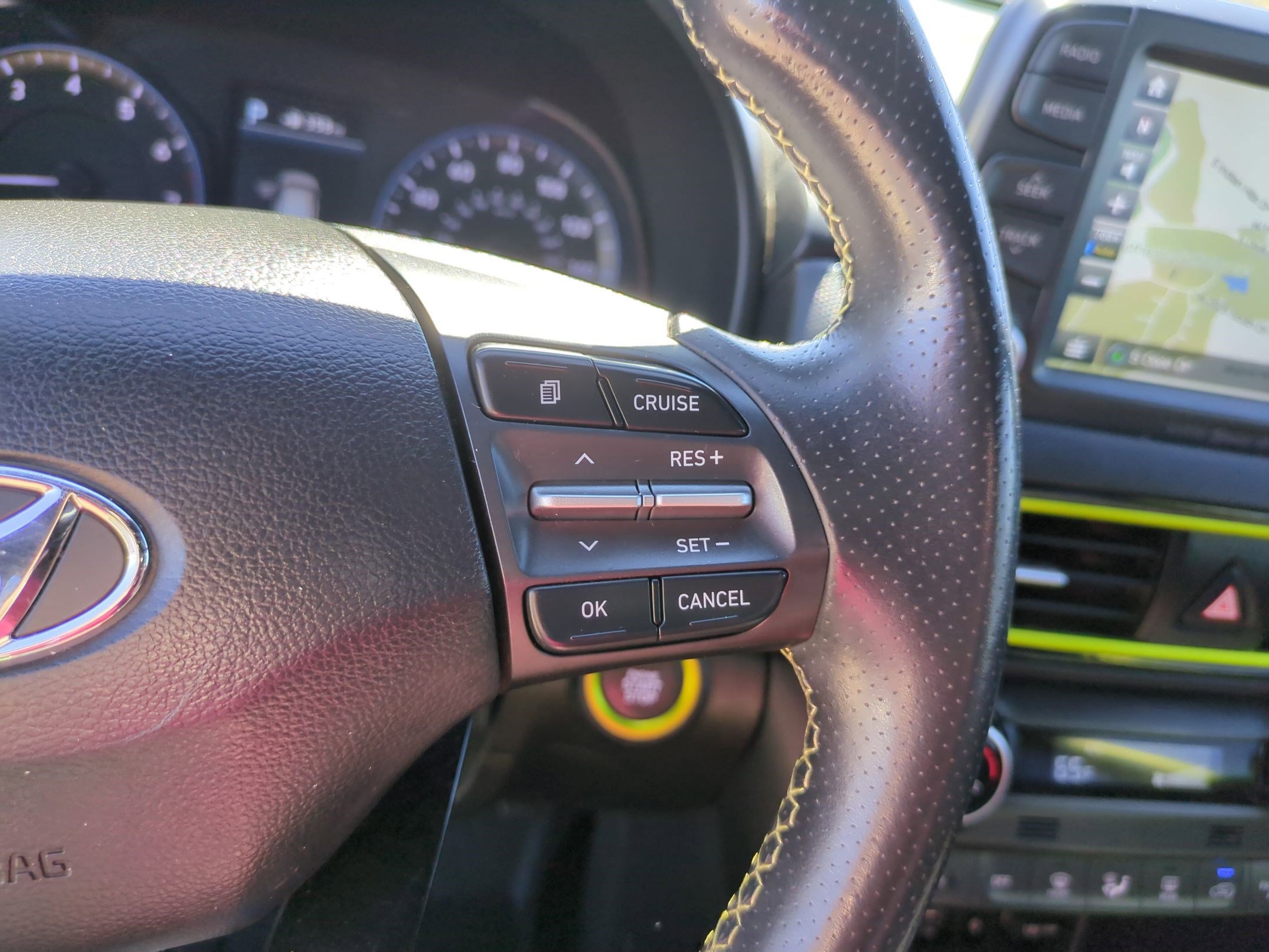 Used 2018 Hyundai Kona Ultimate image 19