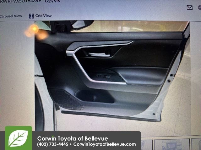 Used 2025 Toyota RAV4 XLE image 4