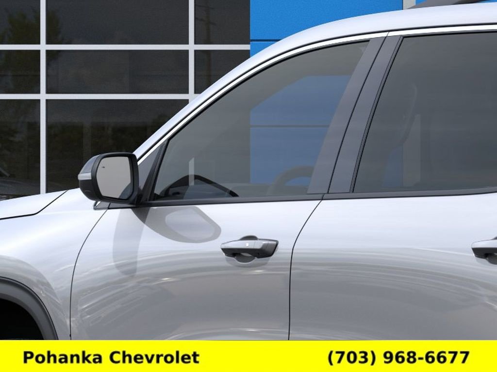 New 2026 Chevrolet Traverse LT w/ Driver Confidence Package AWD/4WD image 12